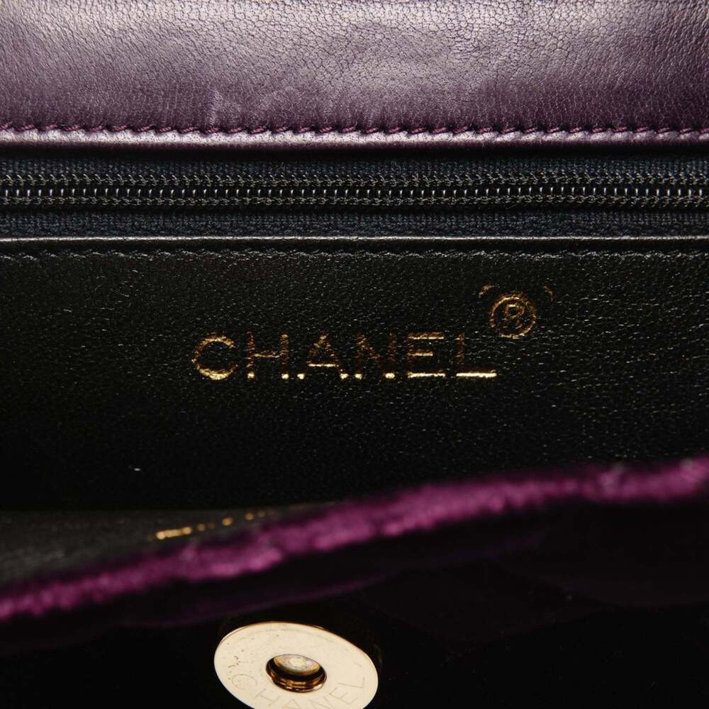 CHANEL Purple Shoulder Bag - Picture 10 of 12